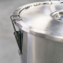 Load image into Gallery viewer, Ss Brewtech Brewmaster Brew Bucket 7 Gallon