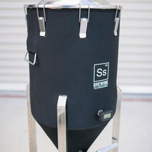 Load image into Gallery viewer, Ss Brewtech Brewmaster Chronical Fermenter 7 Gallon