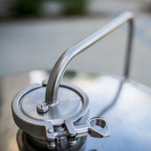Load image into Gallery viewer, Ss Brewtech Brewmaster Chronical Fermenter 14 Gallon