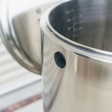 Load image into Gallery viewer, Ss Brewtech Stainless Steel Mash Tun 20 Gallon